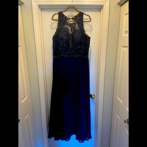 Navy sequin detail mother of the bride/ bridesmaid dress.